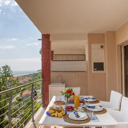 Terrazza Sul Mare - Con Incantevole Vista Mare Apartment *